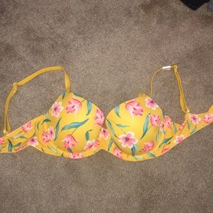 vs pink floral bra
